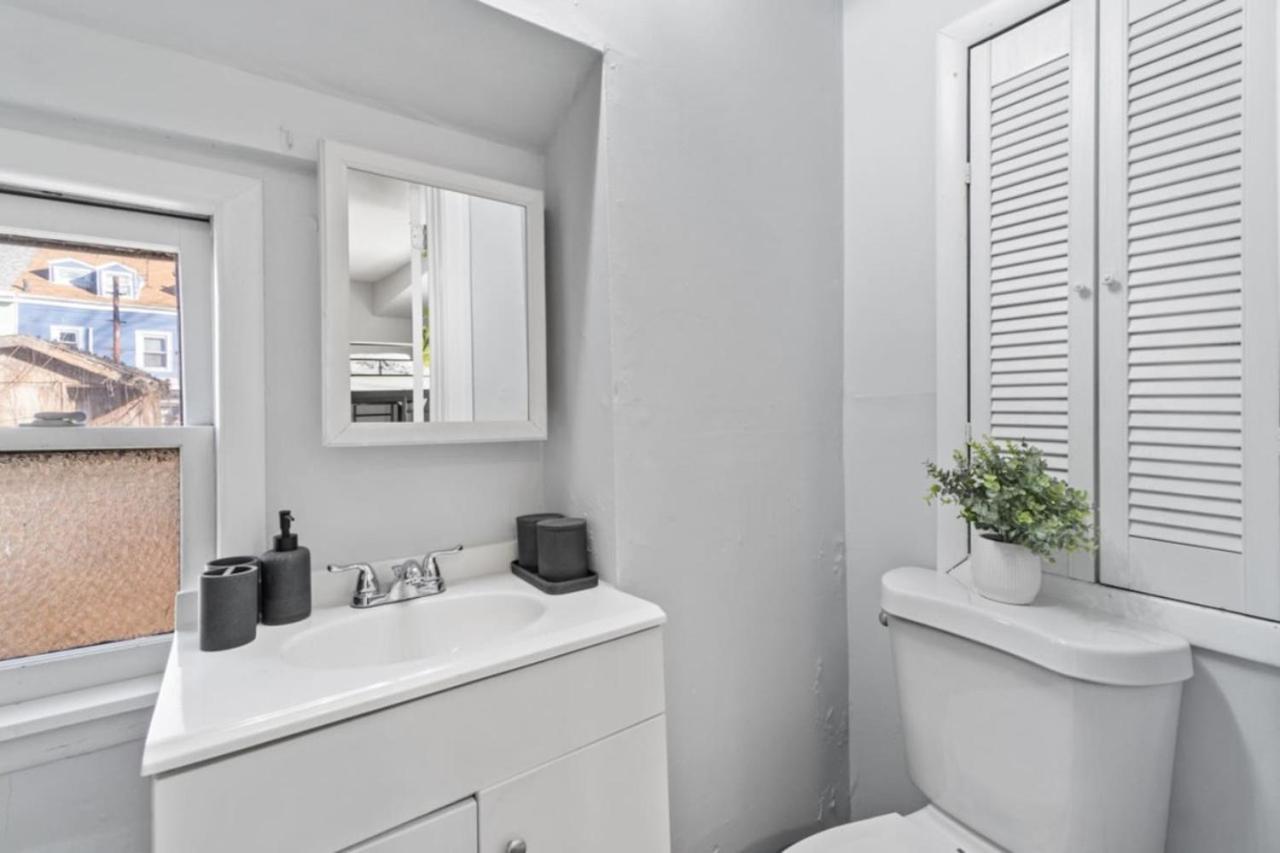 The Whimsical Estate Sleeps 16plus 20m To Nyc Free Parking Casa vacanze